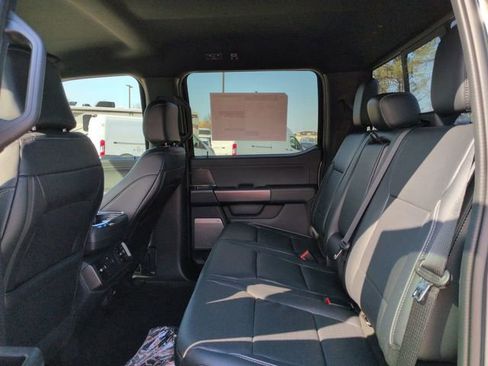 New 2025 Ford F150 Lariat w/ Equipment Group 501A Mid image 14