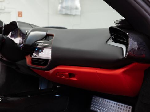 Used 2022 Ferrari SF90 Stradale AWD/4WD image 45
