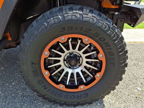 Used 2012 Jeep Wrangler Sport AWD/4WD image 8