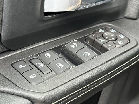 New 2026 RAM 2500 Laramie w/ Night Edition AWD/4WD image 20