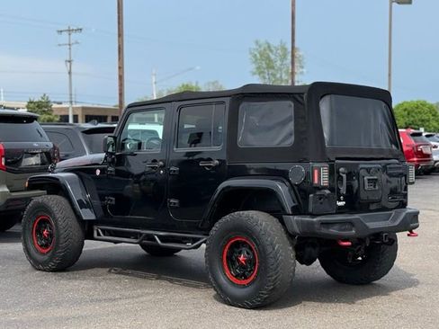Used 2016 Jeep Wrangler Unlimited Rubicon AWD/4WD image 41