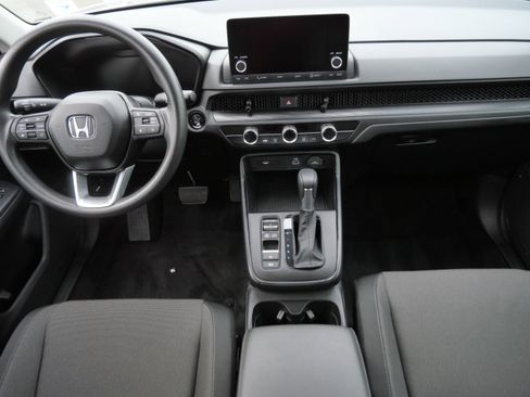 Used 2024 Honda CR-V LX image 10