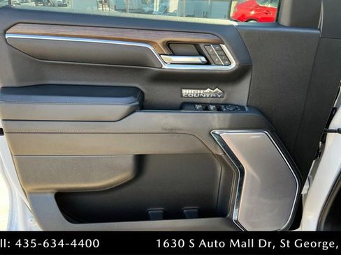 Used 2024 Chevrolet Silverado 1500 High Country w/ High Country Premium Package image 14