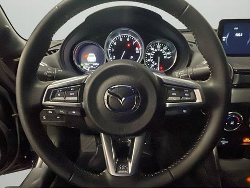 Used 2025 MAZDA MX-5 Miata RF Grand Touring w/ Weather Package RWD image 22