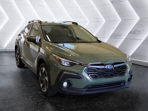 Used 2024 Subaru Crosstrek 2.5i Limited w/ Crosstrek Mirror Package AWD/4WD image 1