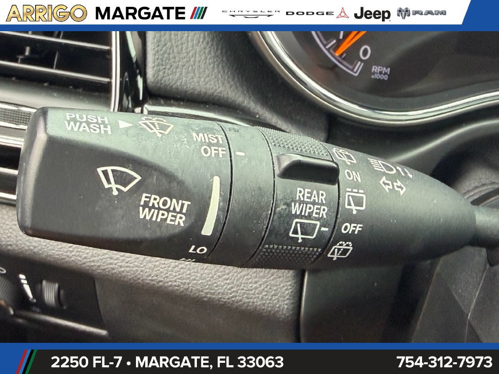 Certified 2021 Jeep Grand Cherokee Trailhawk AWD/4WD image 33
