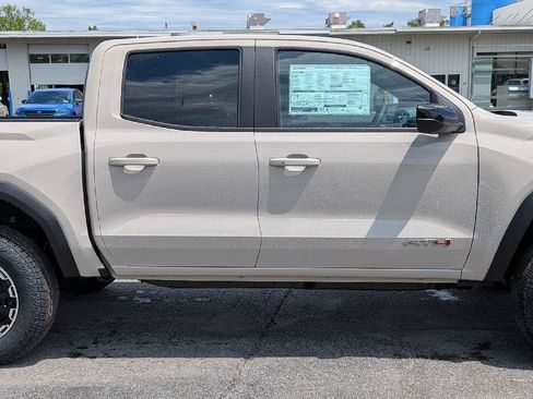 New 2026 GMC Canyon AT4 w/ Technology Plus Package AWD/4WD image 5
