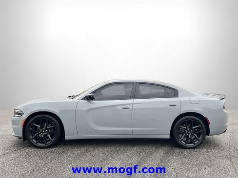 Used 2021 Dodge Charger SXT w/ Blacktop Package image 24