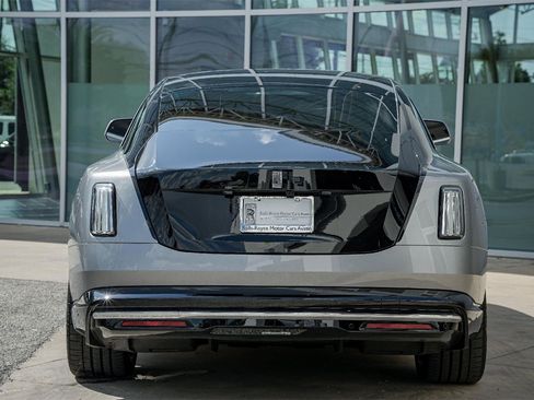 Certified 2025 Rolls-Royce Spectre w/ Spectre Launch Package image 19