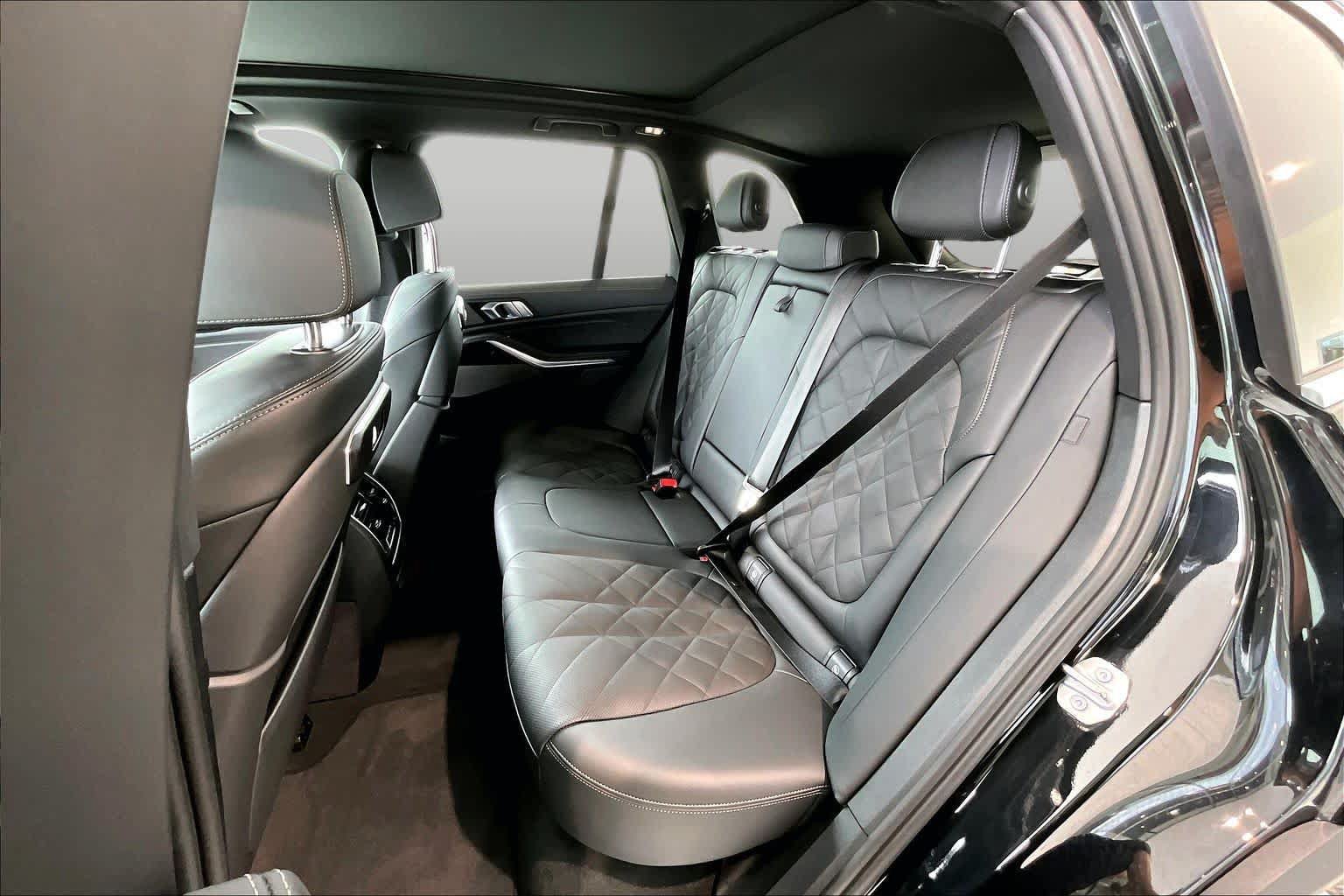 Used 2026 BMW X5 sDrive40i RWD image 22