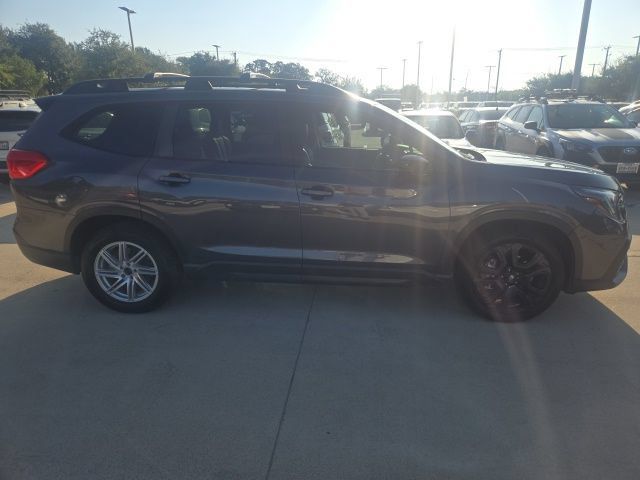 Used 2024 Subaru Ascent Onyx Edition AWD/4WD image 2