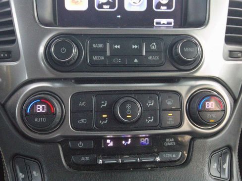 Used 2017 Chevrolet Tahoe LT image 23