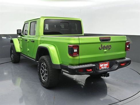 Used 2025 Jeep Gladiator Rubicon AWD/4WD image 4