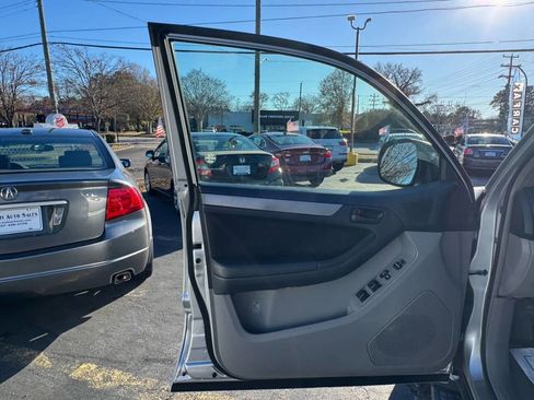 Used 2007 Toyota 4Runner Sport image 11