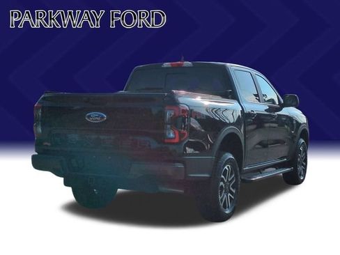 Used 2026 Ford Ranger Lariat w/ FX4 Off-Road Package AWD/4WD image 5