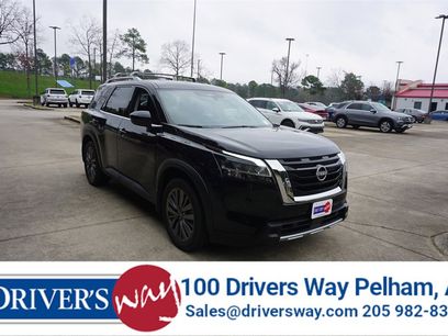 Used 2024 Nissan Pathfinder SL w/ SL Premium Package