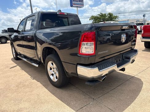 Used 2019 RAM 1500 Big Horn AWD/4WD image 5