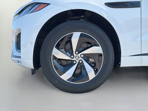 New 2026 Jaguar F-PACE R-Dynamic S AWD/4WD image 42