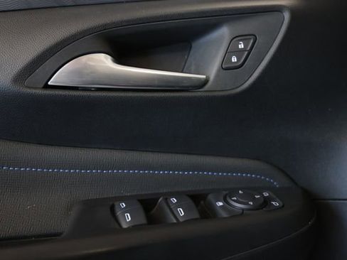 Used 2025 Buick Envista Sport Touring FWD image 23