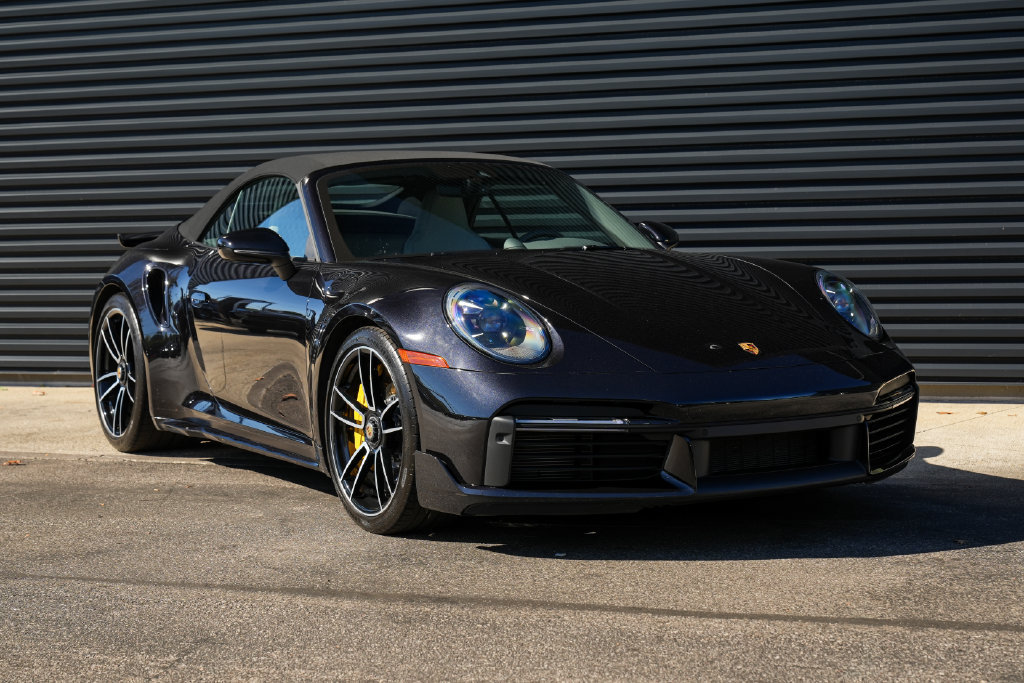 Certified 2022 Porsche 911 Turbo S AWD/4WD image 36