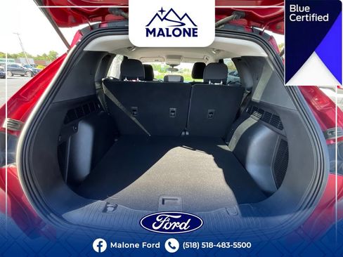Certified 2022 Ford Escape SE w/ Cold Weather Package AWD/4WD image 39
