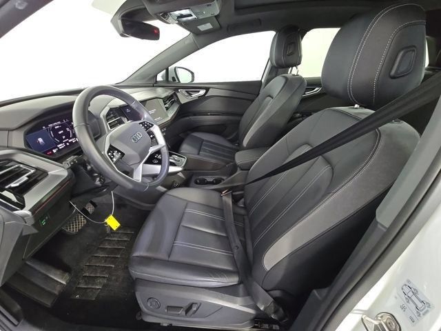 Used 2023 Audi Q4 e-tron Premium Plus w/ Premium Plus AWD/4WD image 5