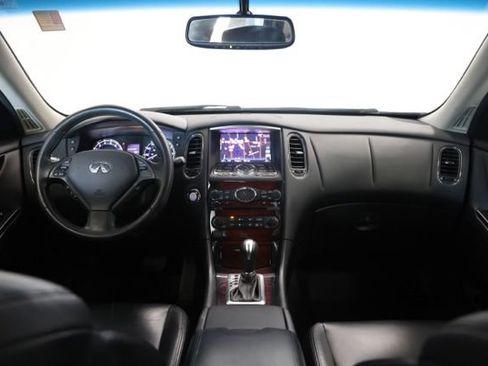 Used 2017 INFINITI QX50 AWD w/ Premium Plus Package image 35