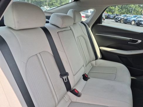 Used 2025 Hyundai Sonata SEL FWD image 32