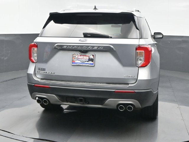Used 2022 Ford Explorer Platinum w/ Equipment Group 601A AWD/4WD image 5