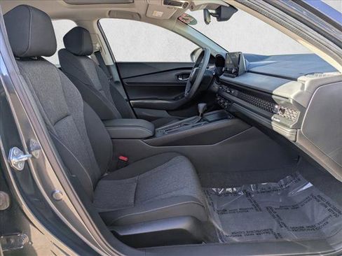 Used 2024 Honda Accord EX image 21