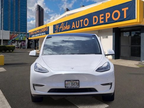Used 2021 Tesla Model Y Long Range AWD/4WD image 7
