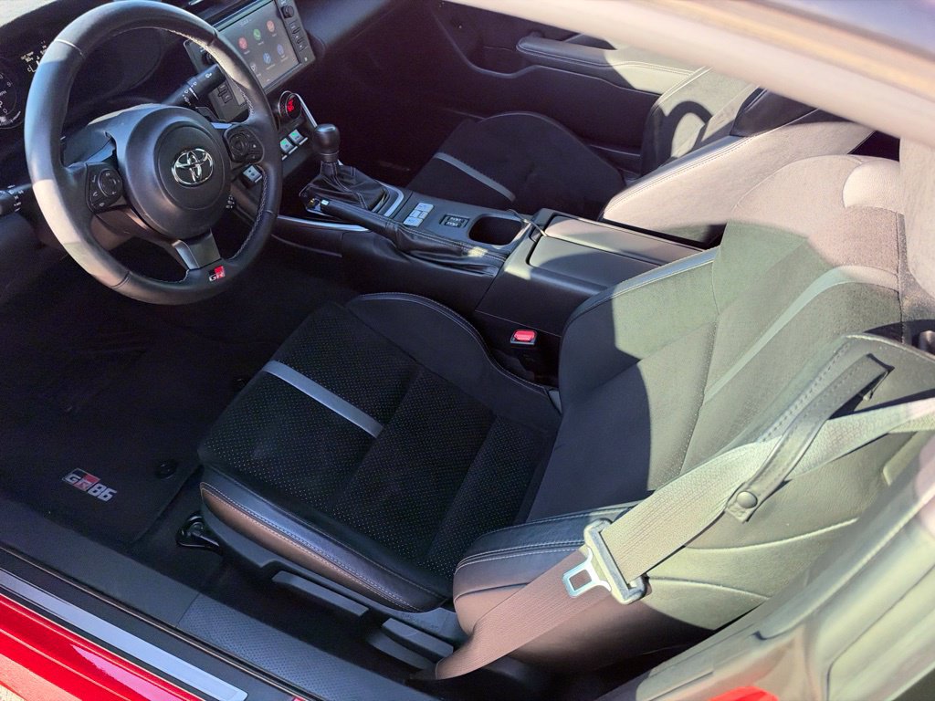 Used 2025 Toyota GR86 Premium RWD image 5