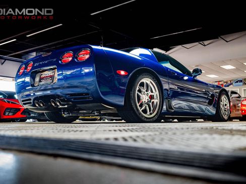 Used 2004 Chevrolet Corvette Z06 w/ Z06 Preferred Equipment Group RWD image 62