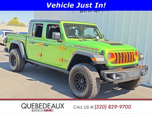 Used 2025 Jeep Gladiator Mojave w/ Steel Bumper Group AWD/4WD image 1