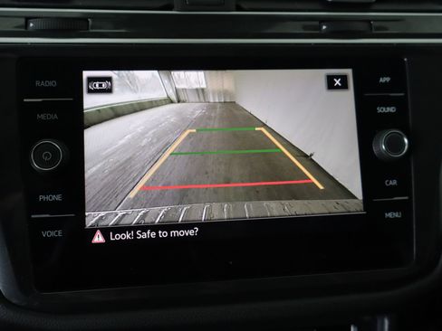 Used 2024 Volkswagen Tiguan Wolfsburg Edition AWD/4WD image 20