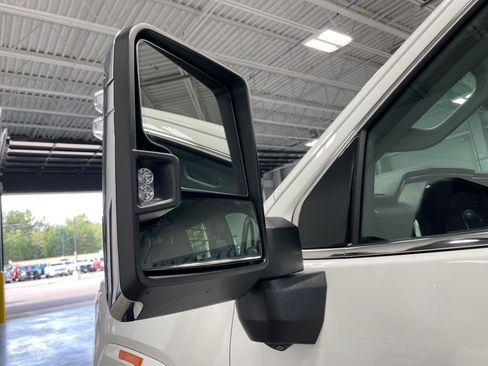 Used 2024 GMC Sierra 3500 Denali AWD/4WD image 26
