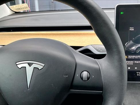 Used 2021 Tesla Model 3 Standard Range Plus RWD image 23
