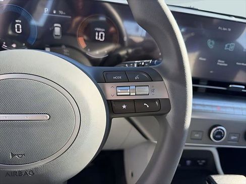 New 2026 Hyundai Kona SE AWD/4WD image 17