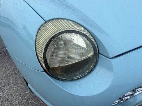 Used 2003 Ford Thunderbird RWD image 9