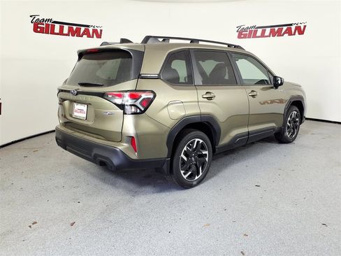 New 2026 Subaru Forester Premium image 4