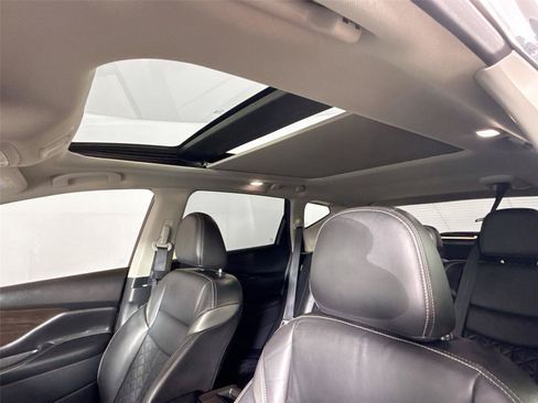 Used 2023 Nissan Murano Platinum w/ Cargo Package FWD image 6