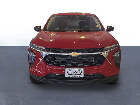 New 2026 Chevrolet Trax LS FWD image 8