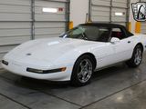 Used 1992 Chevrolet Corvette Stingray Convertible image 2