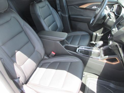 Used 2023 Chevrolet TrailBlazer ACTIV AWD/4WD image 14