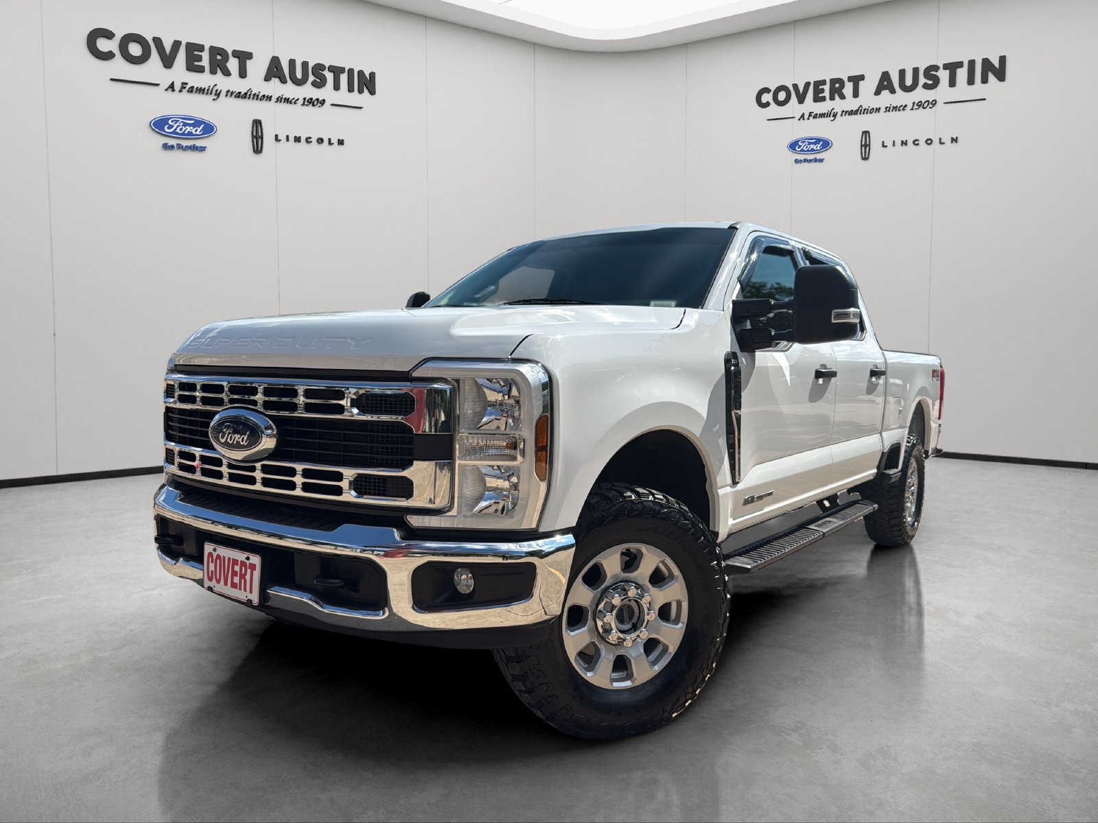 Used 2024 Ford F250 XLT w/ FX4 Off-Road Package AWD/4WD image 1