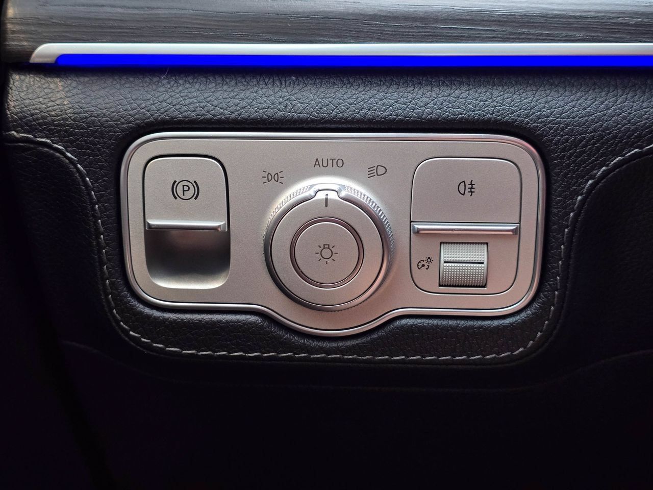 Used 2024 Mercedes-Benz GLE 450 4MATIC image 28