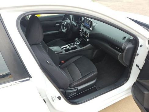 Used 2022 Nissan Sentra SV image 26