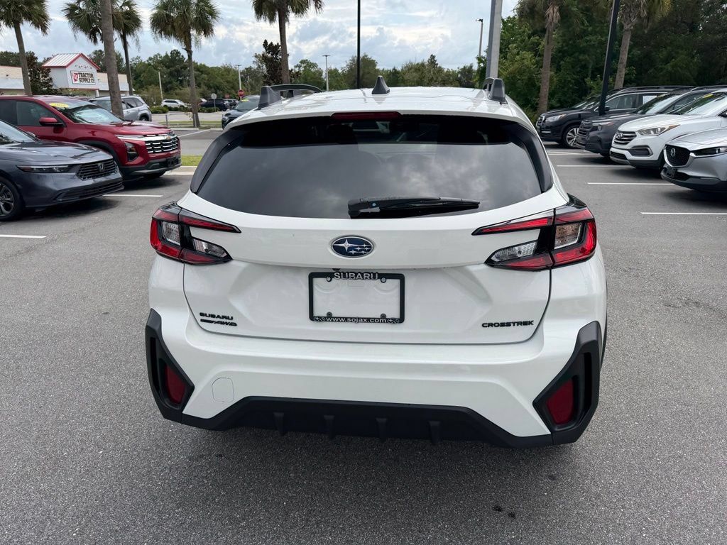Used 2026 Subaru Crosstrek 2.5i Premium AWD/4WD image 6