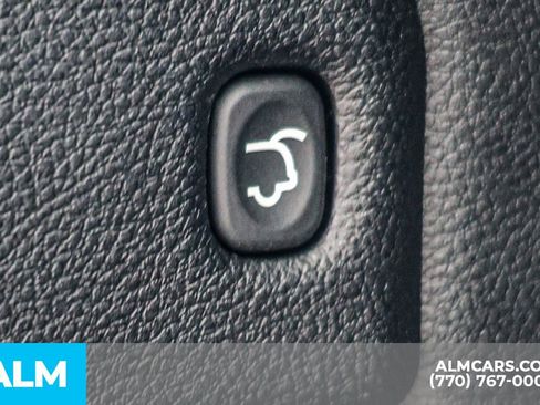 Used 2024 Dodge Durango GT image 27