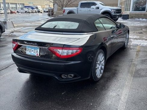 Used 2013 Maserati GranTurismo Sport image 3